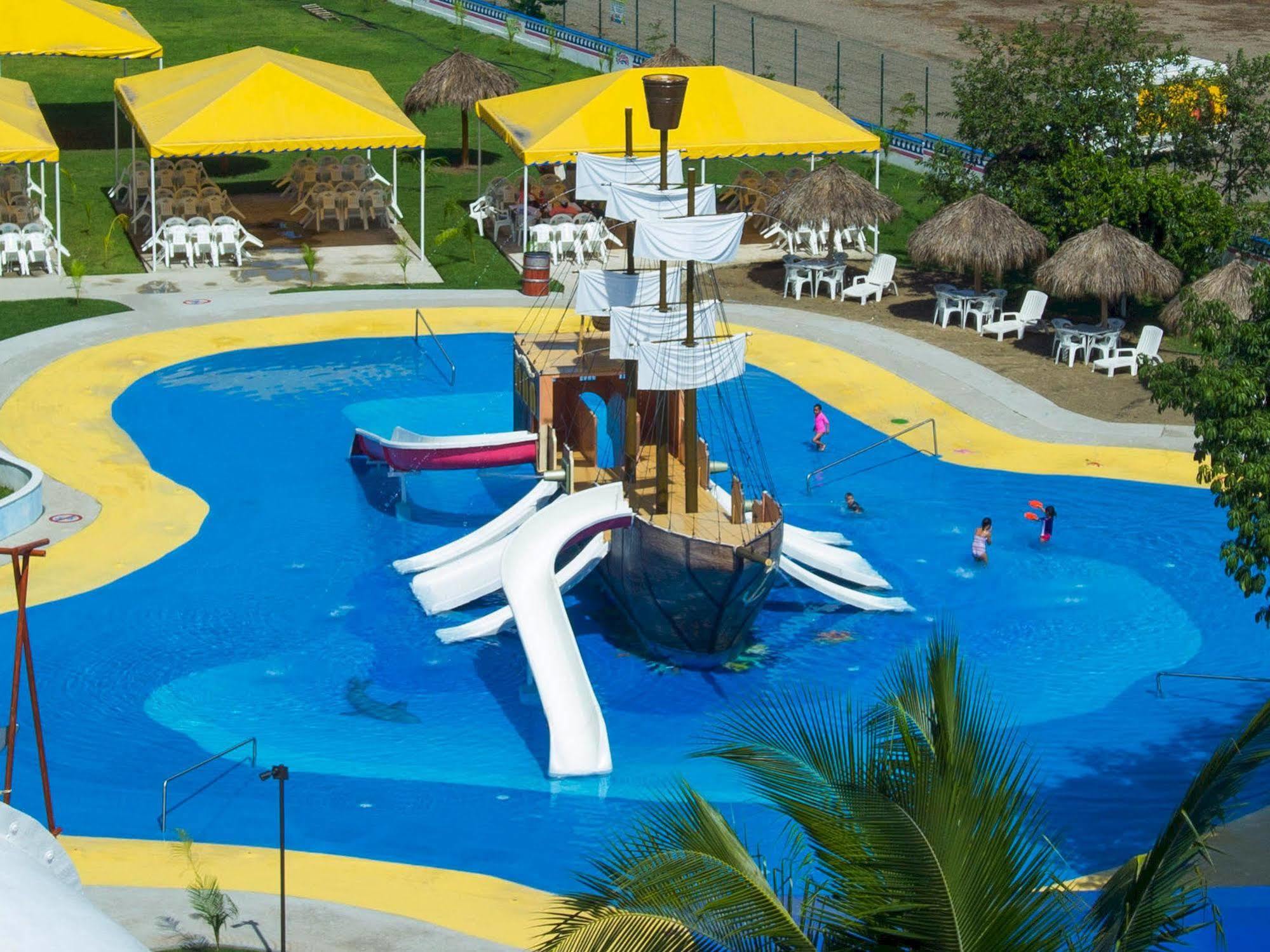 Splash Inn Nuevo Vallarta & Parque Acuatico Dış mekan fotoğraf